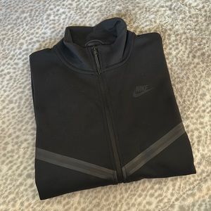 Nike Tech Fleece Sportswear Women’s Full Zip